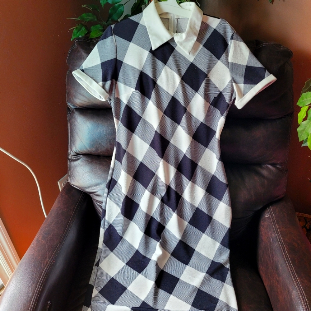 Dress Size XL Black and White